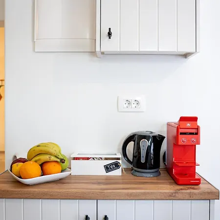 Ostria Daire Akrotírion